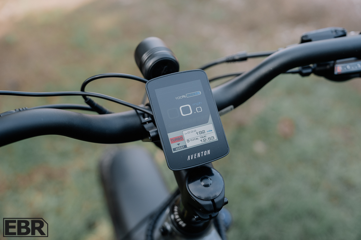 Aventon Aventure 2 display