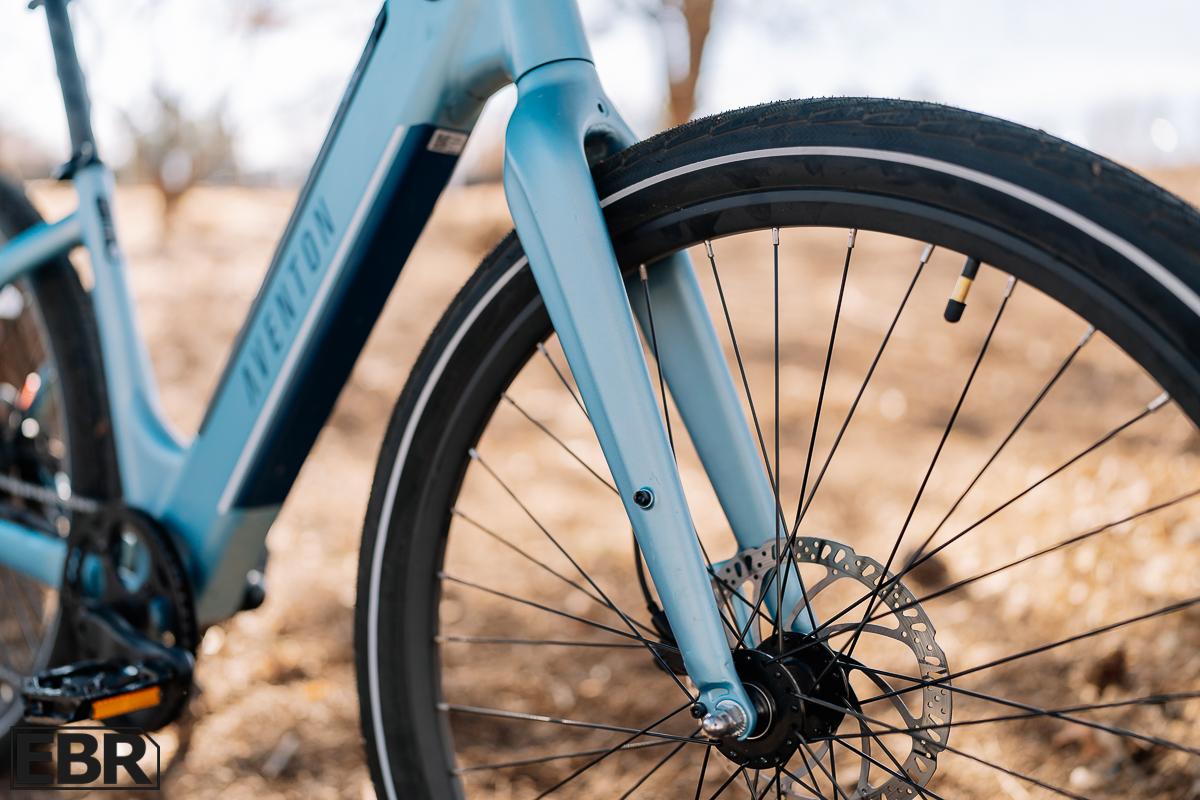 Aventon Pace 500 ST forks