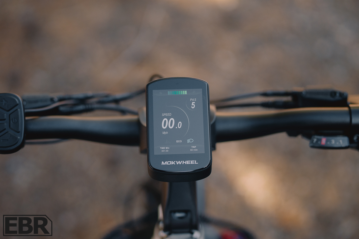 Mokwheel Basalt ST display